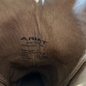 Ariat Cowgirl boots